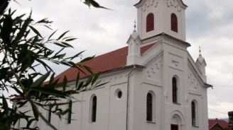 Roman catholic church Zabala