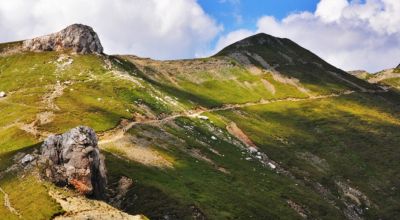 Day hiking in the Bucegi Mountains - Version 1