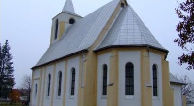 Eglise catholique romaine Varsag