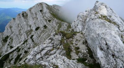 Căldării Ocolite pic Moieciu - Pestera