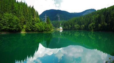 Scropoasa Lake Moroieni