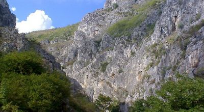 Rasnov gorge Rasnov