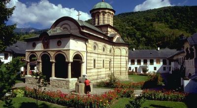 Cozia monastery Calimanesti