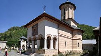 Polovragi monastery Polovragi