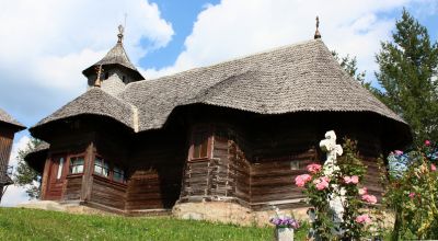 Église en bois dans Bicazu Ardelean - Pârâul Caprei Bicazu Ardelean