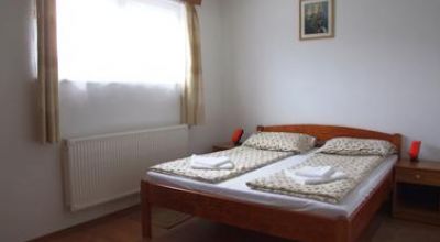 MOTEL CSILLAG Miercurea Ciuc (Szekelerburg)