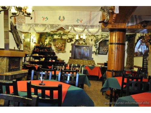 Restaurant Crama Crocus Club Poiana Braşov