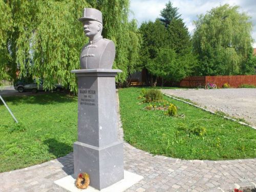 Bajko Peter Denkmal Suseni