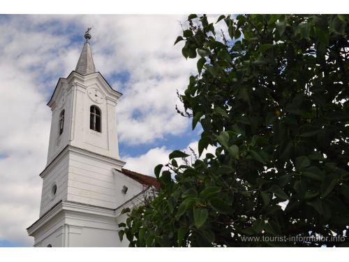 Biserica Romano-Catolică Ziua Domnului Lăzăreşti