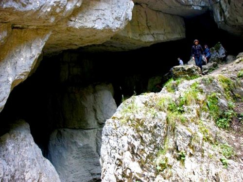 Caput Grotte Padis