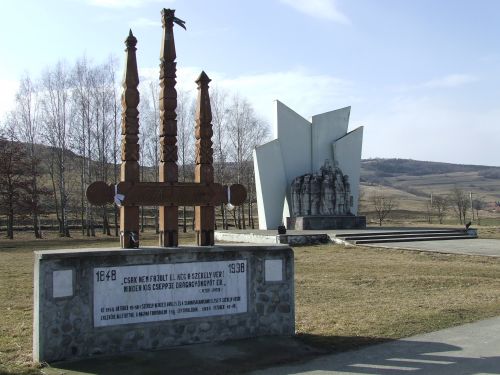 Monumentul De La Lutiţa- Lutiţa Mugeni