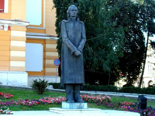 Statuia Lui Mihai Eminescu Cluj-Napoca