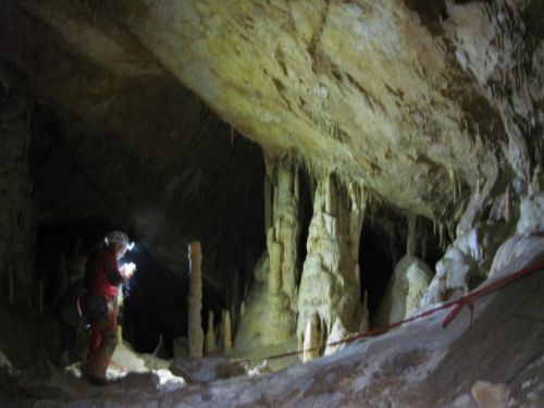 Das Hydrocarstische System Cerbului Cluj-Napoca (Klausenburg)