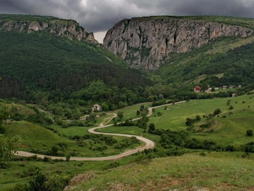 Aire Naturelle Protégée De Type Mixte Parc Naturel Apuseni Belis