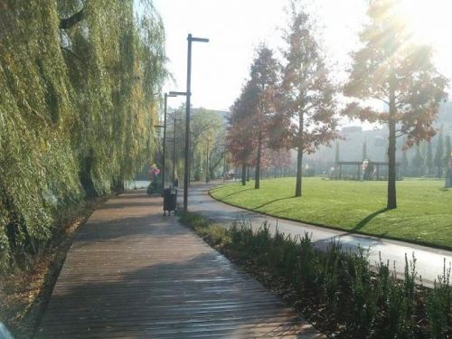 Iulius Mall Park Cluj-Napoca (Kolozsvár)