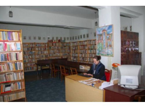 Biblioteca Municipală Câmpia Turzii Câmpia Turzii