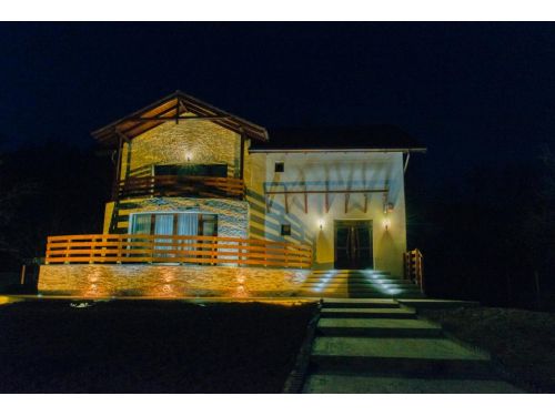 Casa Florela Idegenforgalmi Panzió Căpuşu Mare (Magyarkapus)