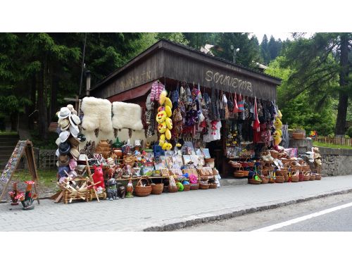 Toth Souvenir Shop Baile Tusnad (Bad Tuschnad)