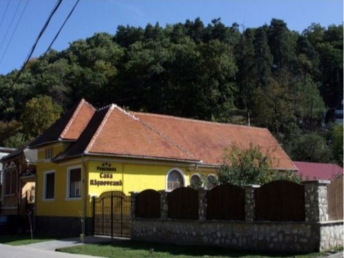 Casa Rasnoveana Panzió Râşnov (Rozsnyó)