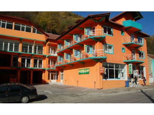 Pension Paradis Baile Herculane (Herkulesbad)