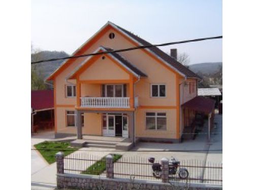 Pension Cetina Brad